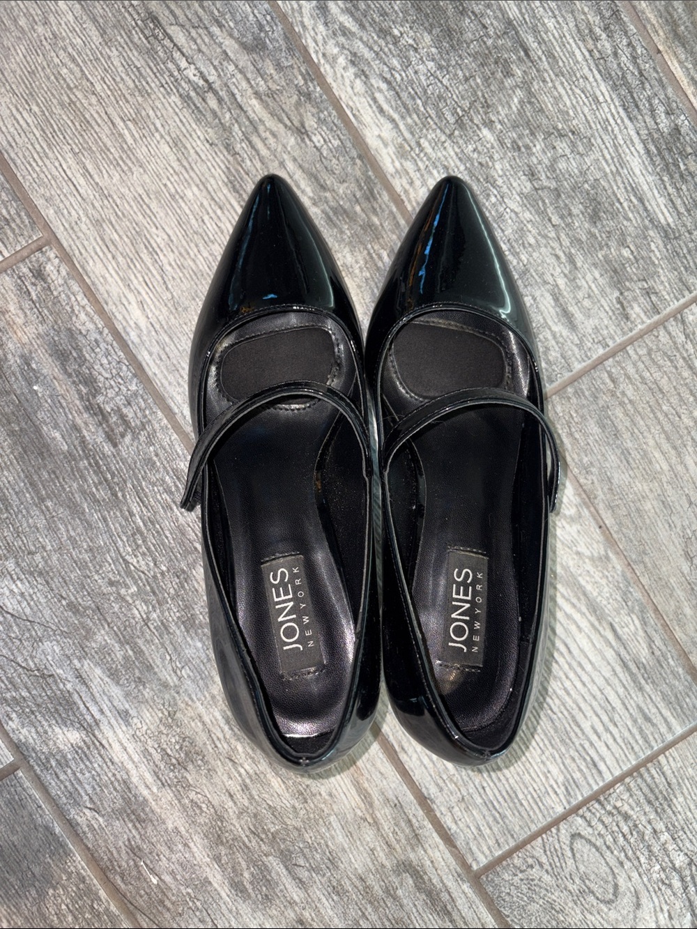 Jones New York Black Patent Pointed-Toe Mary Jane 3.5 inch size 7.5 - Picture 1 of 5